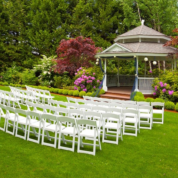 our wedding and event trailers can be customized with different decor, furniture, and accessories to match your theme and color scheme